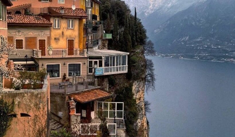 Tremosine